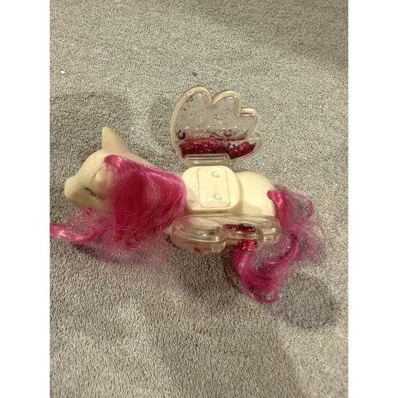 Vintage 1993 ERTL My Little Angel Pony Horse Dallas Water Filled Wings 90s Toy - Picture 3 of 9
